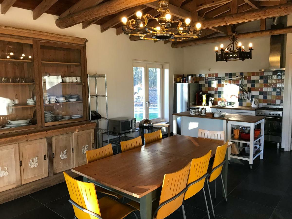 Het Atelier, Ruime Vrijstaande Vakantiewoning 200M2 Voor Maximaal 8 Personen Leende Exterior photo